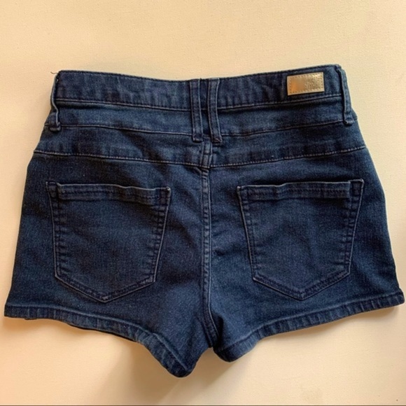 Tokyo Darling Jean Shorts by Aeropostale Sz 2 - Picture 5 of 12